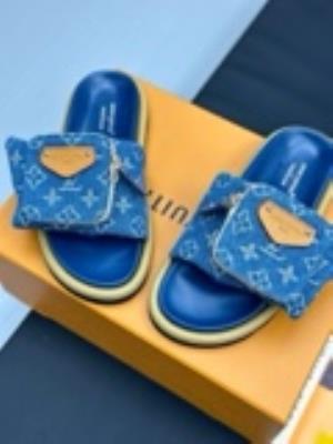 cheap quality Louis Vuitton Pool Pillow Comfort sandals Model No. 42
